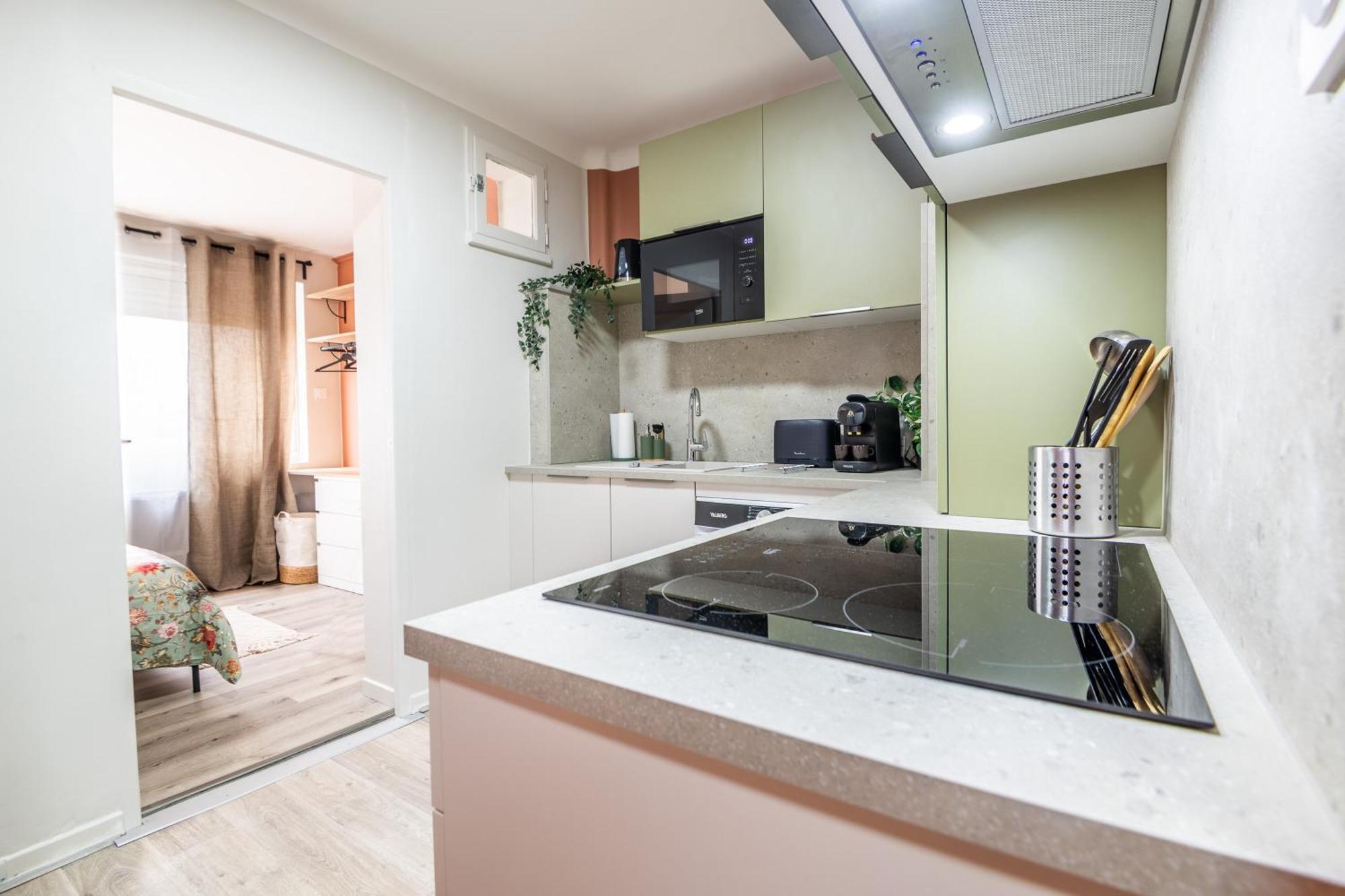 Apartment Au Calme De L'iris - Clim - Garage - Wifi - Tramway Avignon