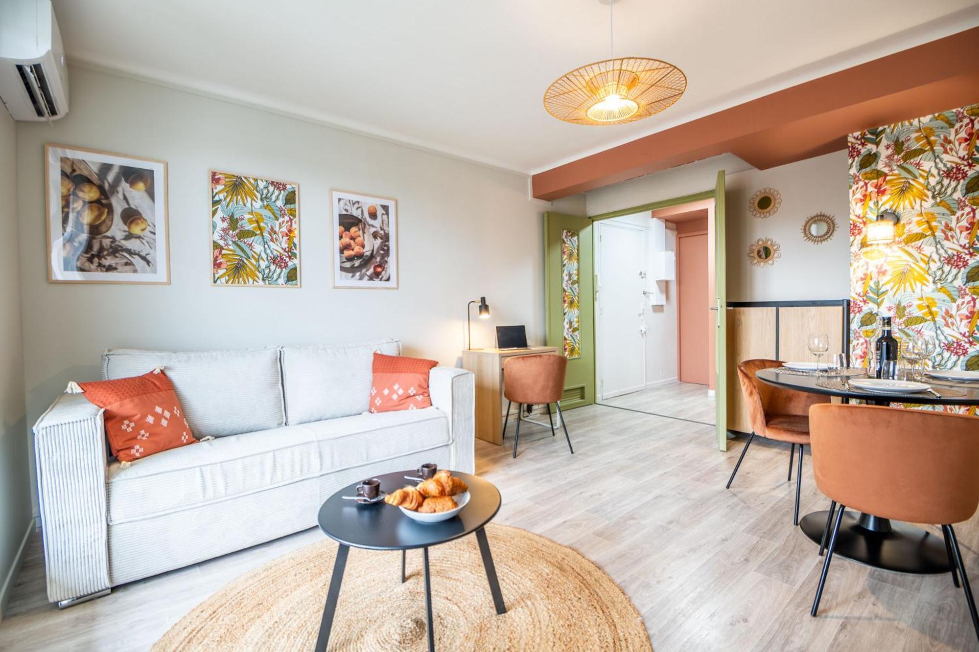 Appartement Au Calme De L'iris - Clim - Garage - Wifi - Tramway Avignon